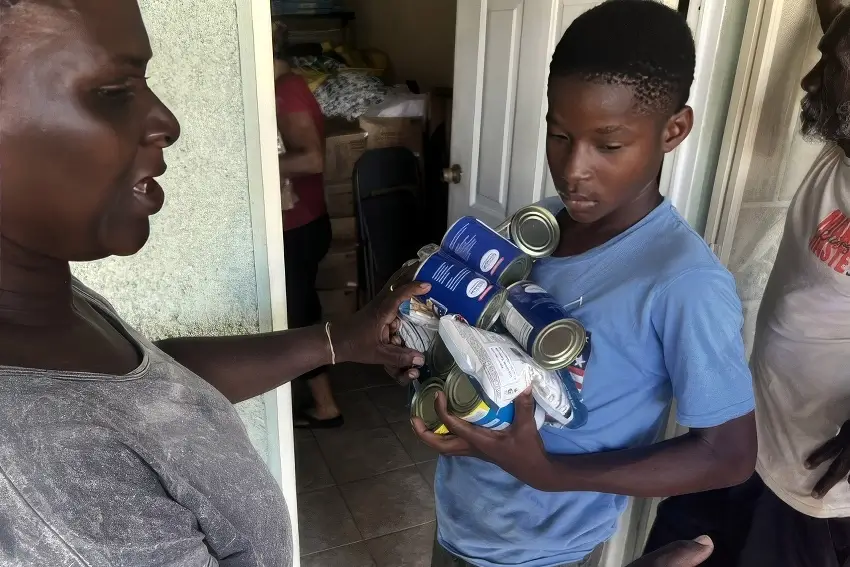 Misjonarze dotarli z pomocą do zniszczonych regionów Jamajki 